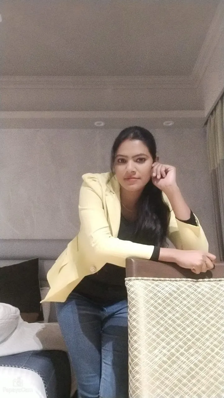 Kiara elite luxury VIP escort booking Bengaluru