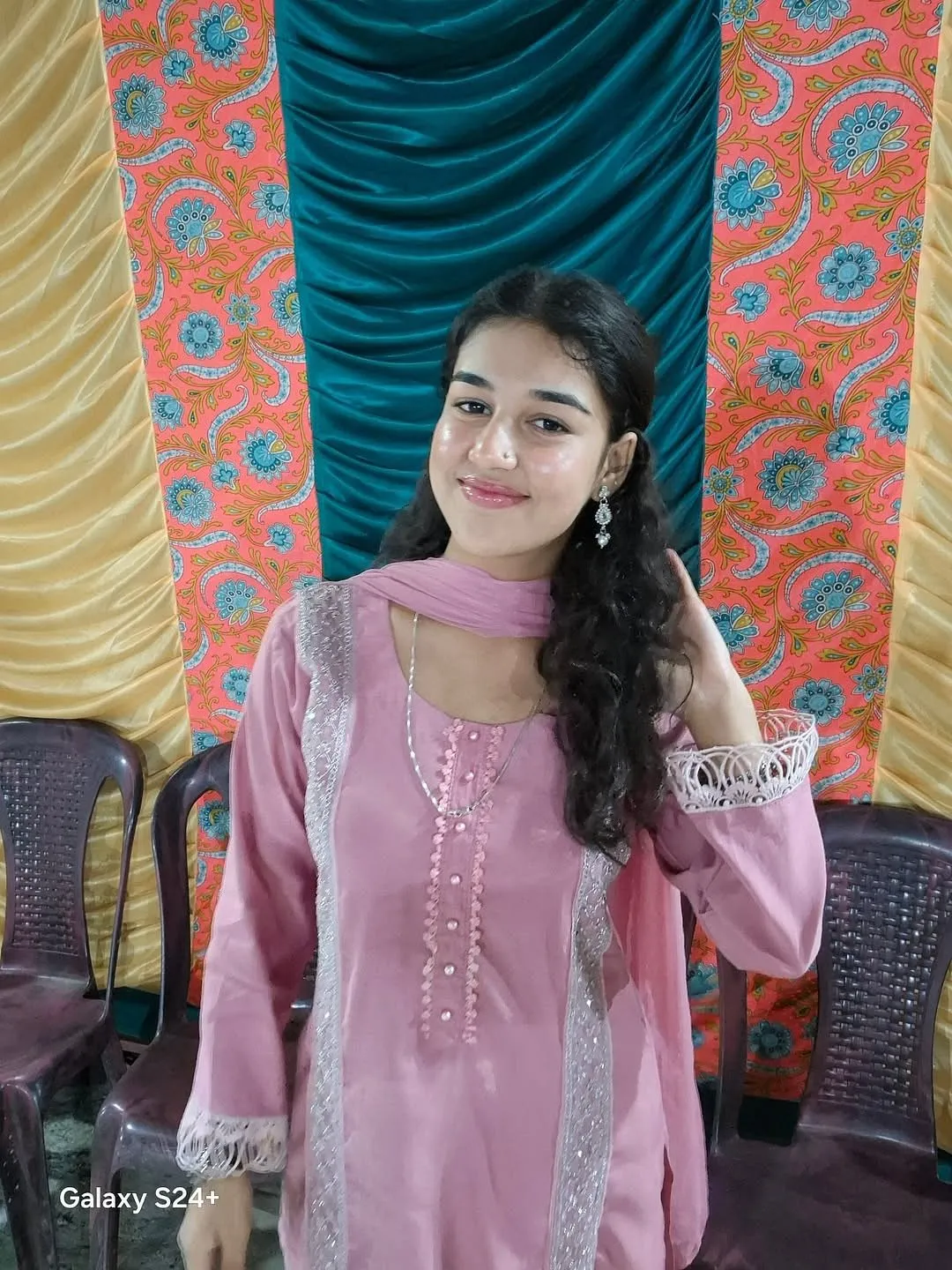 Zara hot trending escort in Bengaluru